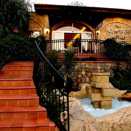 The Grand Ucel Szálloda 4*