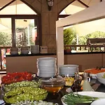 Hotel The Grand Ucel