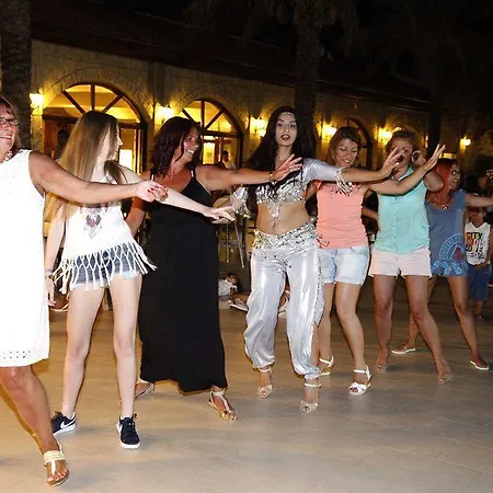 מלון The Grand Ucel