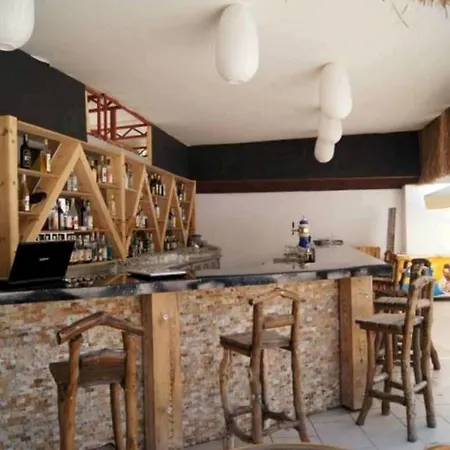 The Grand Ucel מלון