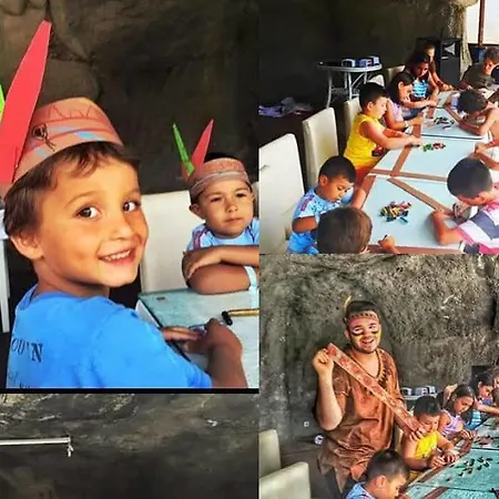 The Grand Ucel מלון