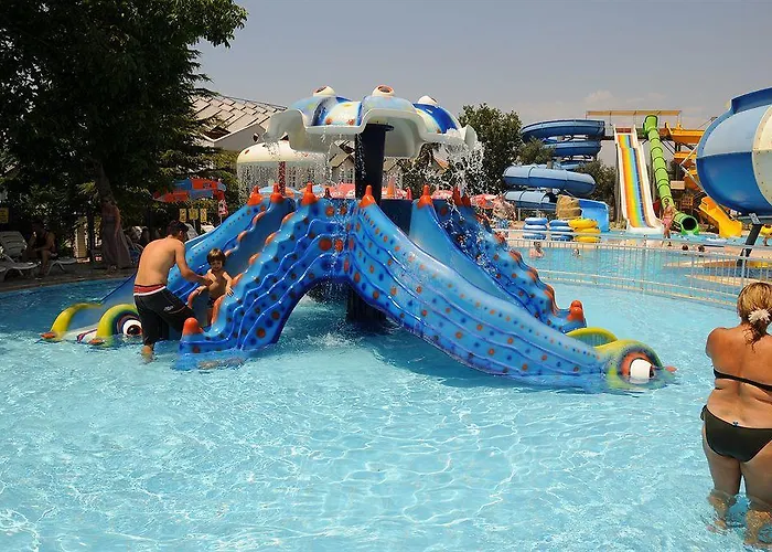 Отель The Grand Ucel 4*