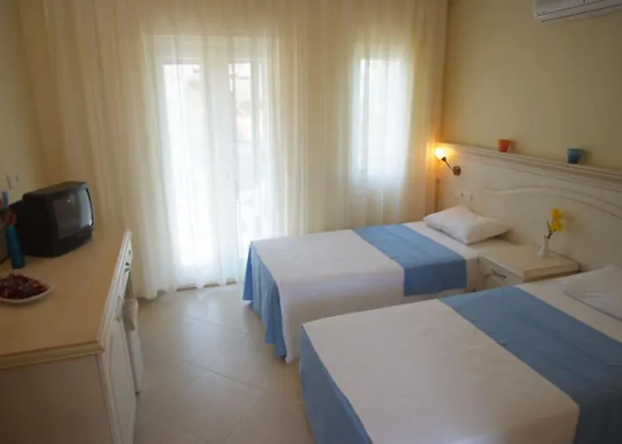 The Grand Ucel 4* אולודניץ