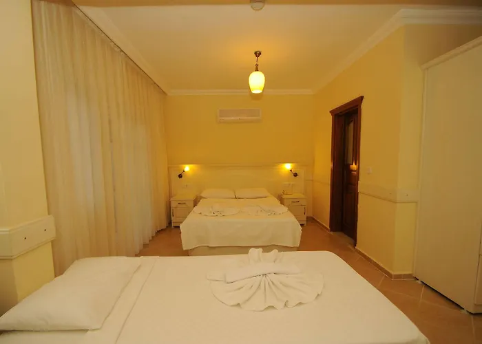 The Grand Ucel אולודניץ