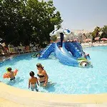 The Grand Ucel Отель