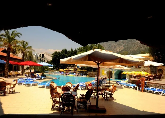 Hotel The Grand Ucel 4*